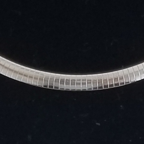 Omega Necklace Collar Stainless Steel Silver 8mm - Picture 3 of 3